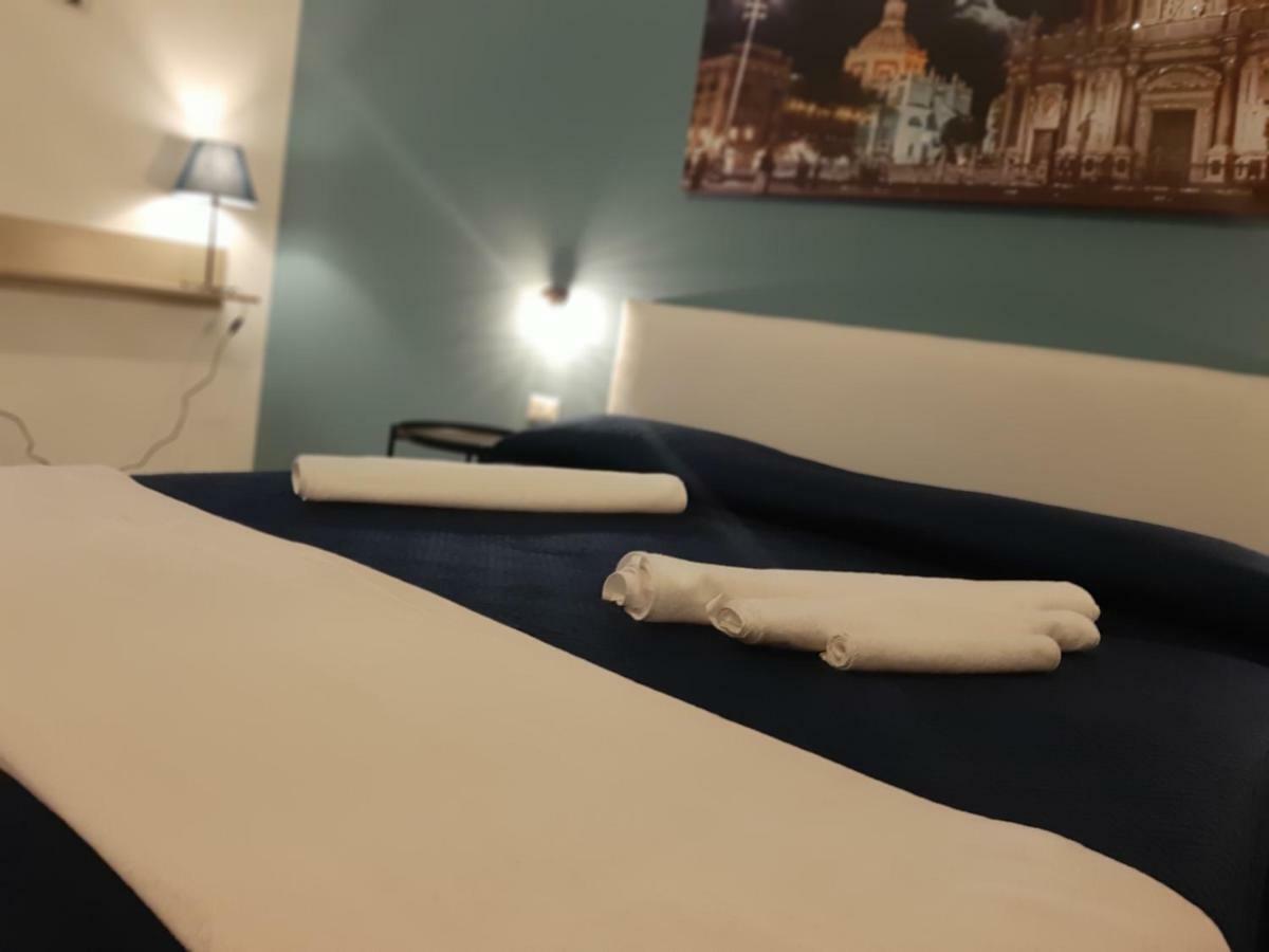 Il Vicolo Home كاتانيا المظهر الخارجي الصورة